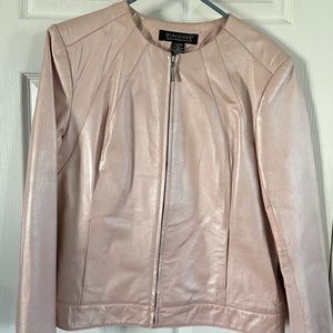 Leather jacket. Pink.